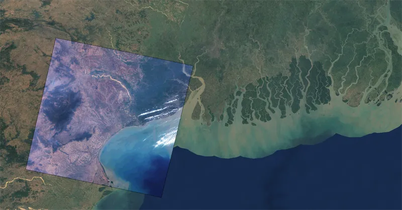 In which formats can satellite imagery be delivered?