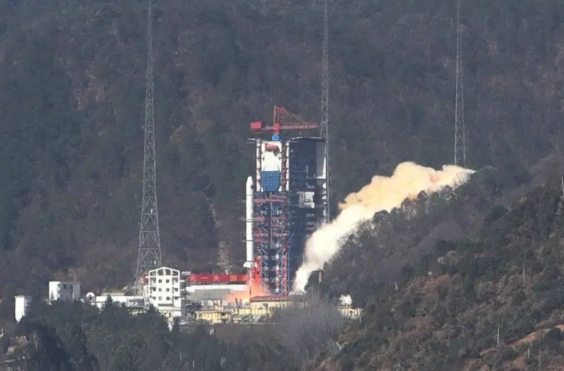 Long March 2C launches Yaogan Weixing-30 Group-4
