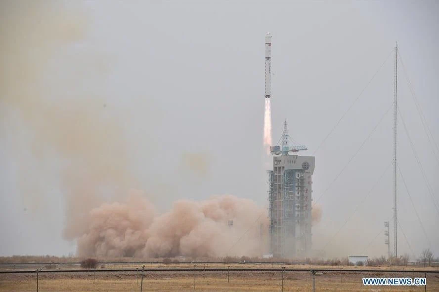 Long March 2D launches LKW-4