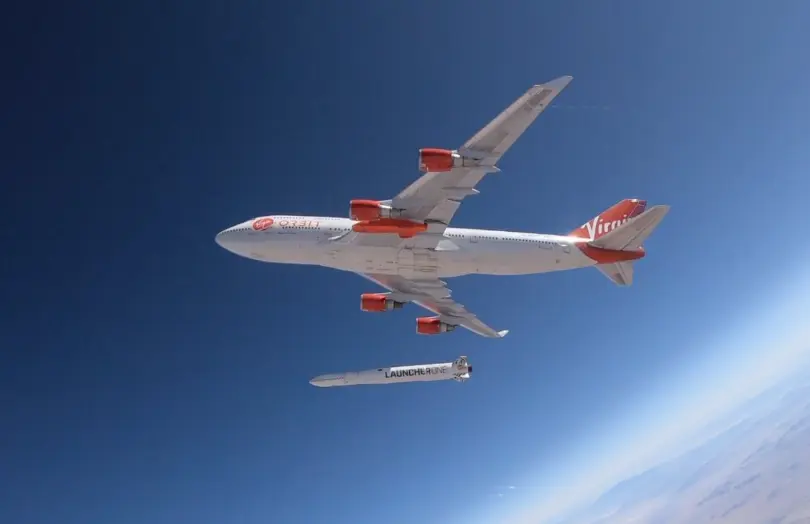 Virgin Orbit’s Cosmic Girl conducts successful drop test with LauncherOne