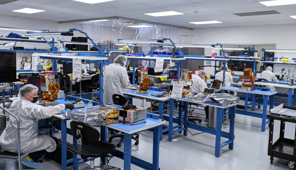 IonQ Moves to Acquire Skyloom, Expanding Push Into Space-Based Quantum Networks