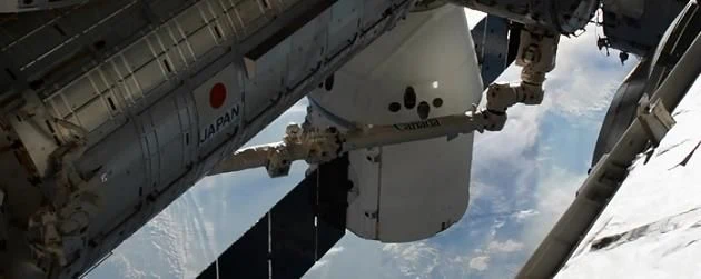 CRS-10 Dragon completes rendezvous and berthing with Station