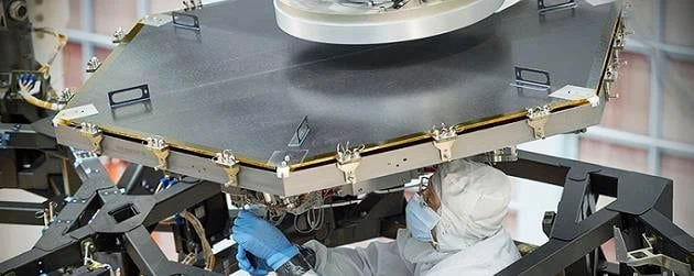 Mirror installation marks final assembly phase for JWST