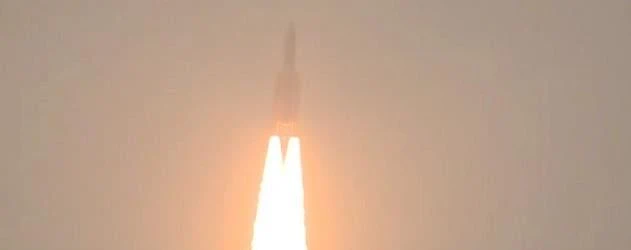 Ariane 5 conducts dual launch of Eutelsat 8 West B and Intelsat 34