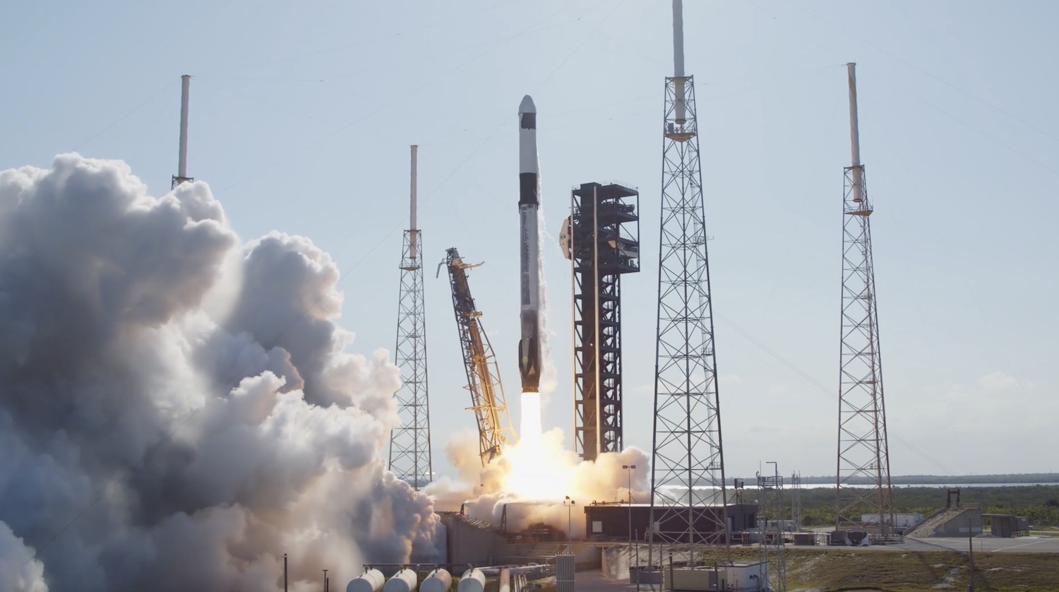SpaceX’s workhorse launch pad now has the accoutrements for astronauts