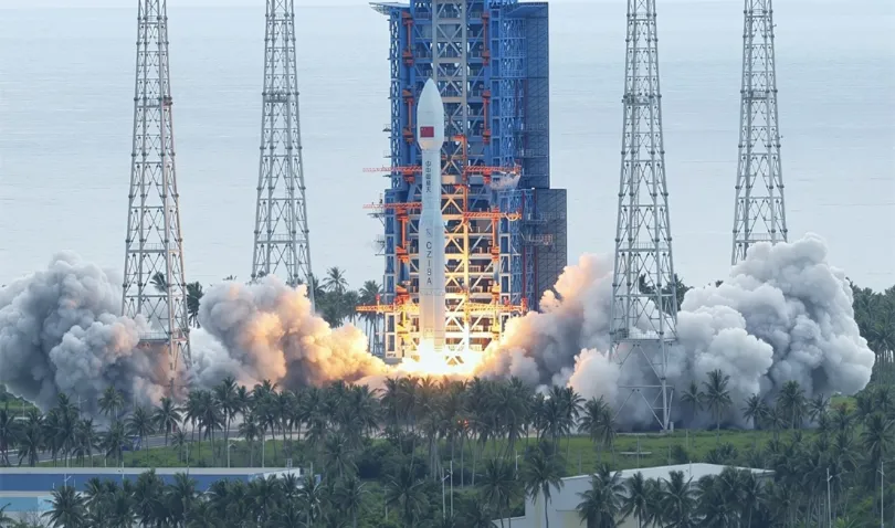 Chinese Long March-8A rocket launches new internet satellite group
