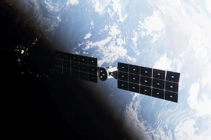 Katalyst Slows Tumbling Link Spacecraft as Clock Ticks on NASA’s Swift Rescue