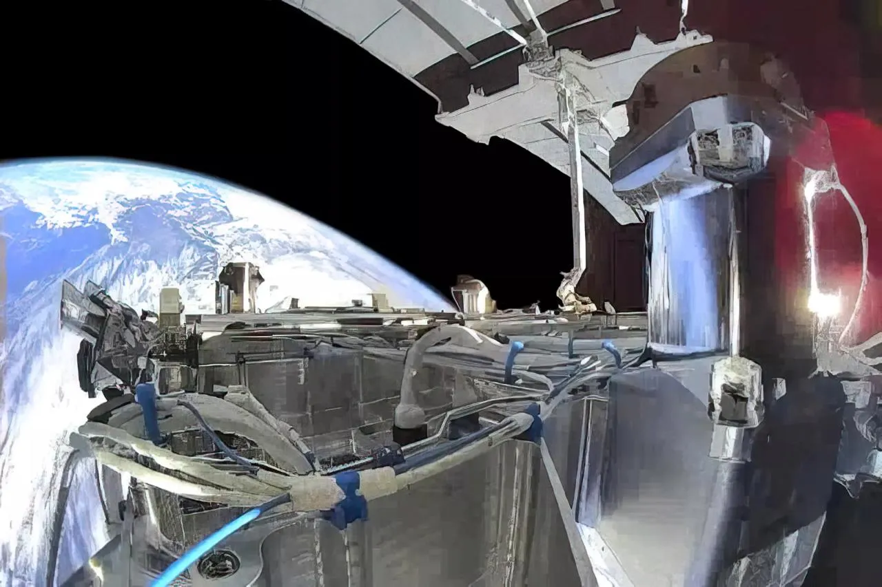 Pentagon Expands Starshield Satellite Internet to Military Aircraft Under Fleet-Wide SpaceX Contract