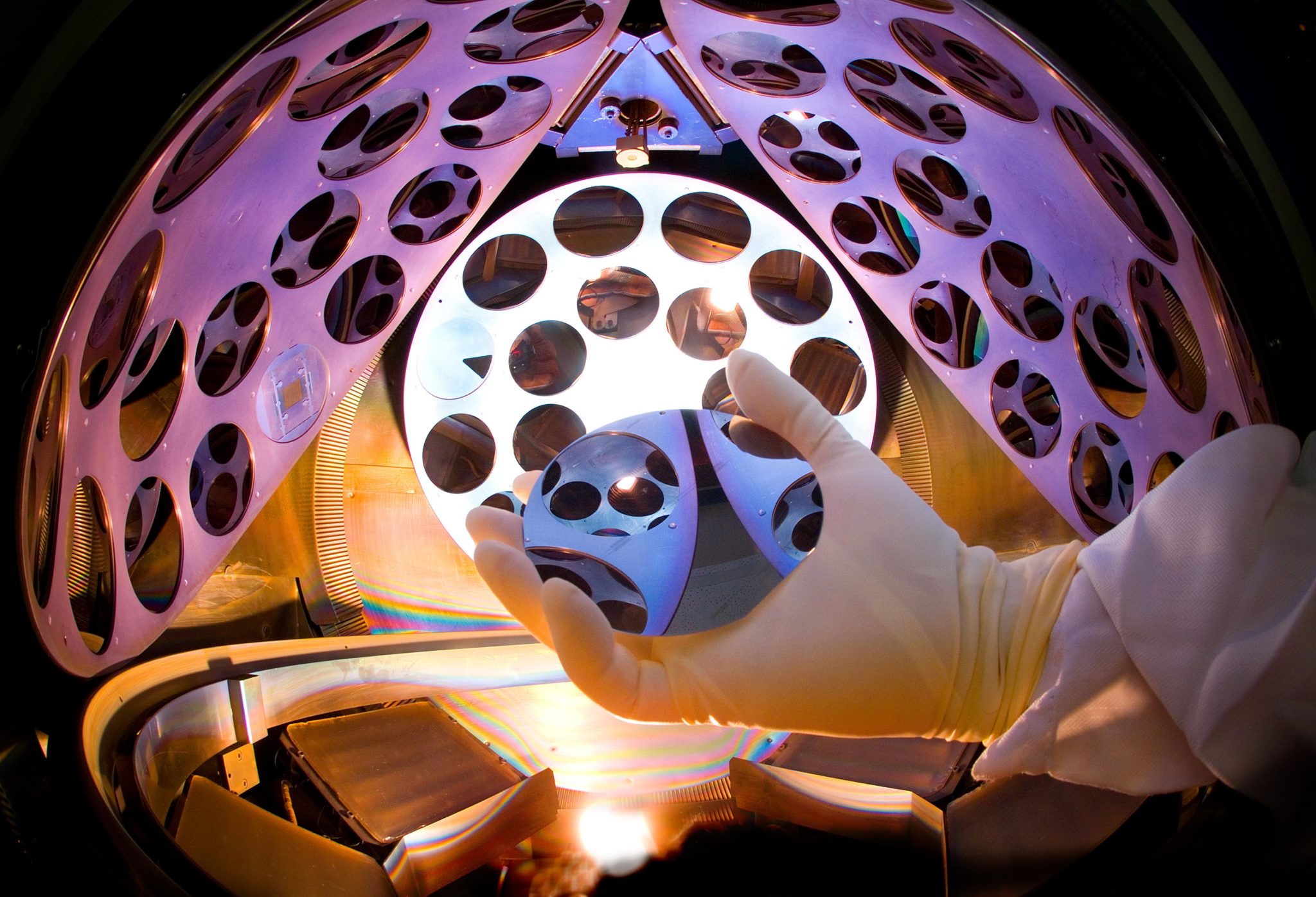 Boeing Creates New, High Efficiency Spacecraft Solar Cell