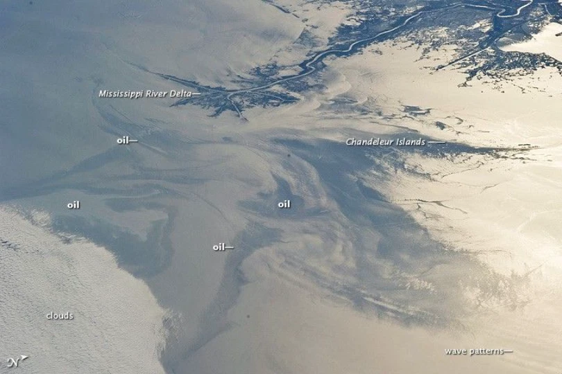 Tracking the Spread of the Oil Slick off Oman: How Satellites Support Maritime Monitoring and Coastal Impact Assessment
