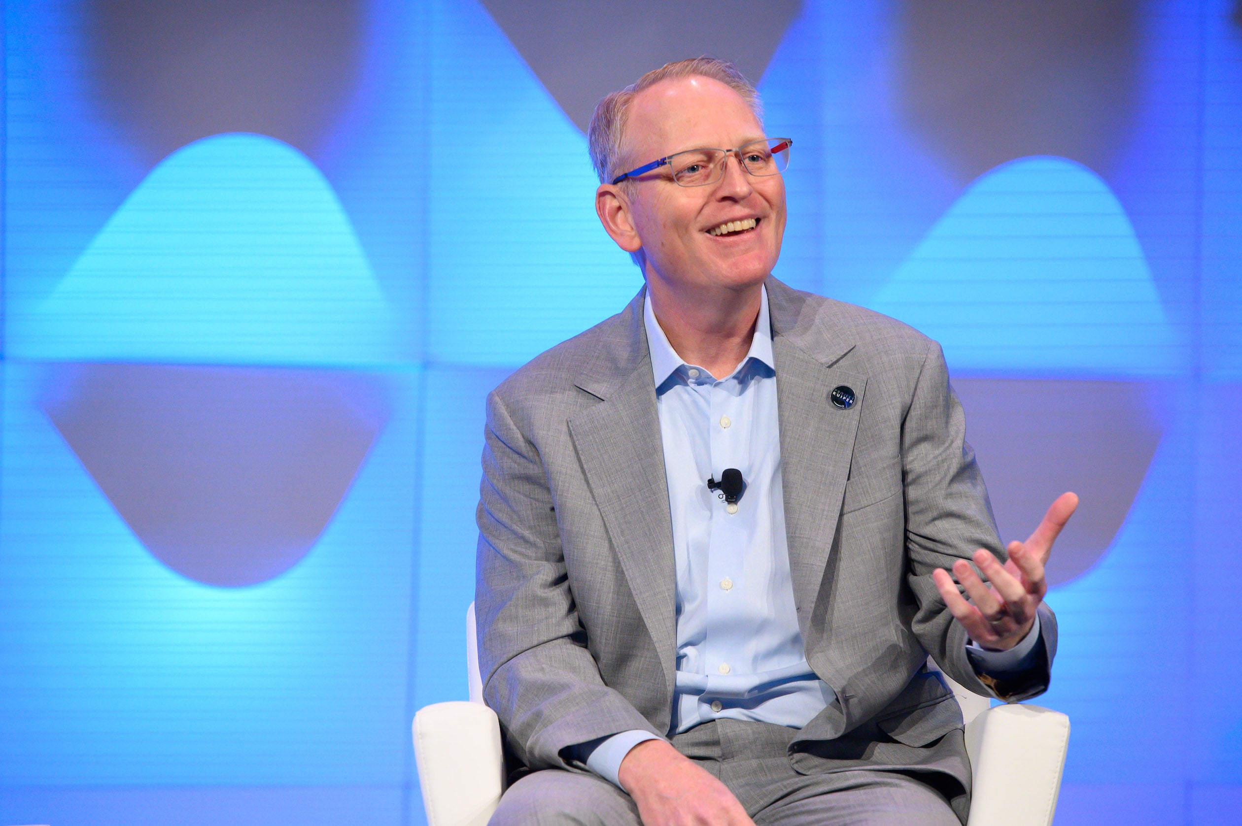 Kuiper Exec Dave Limp to Replace Bob Smith as Blue Origin CEO