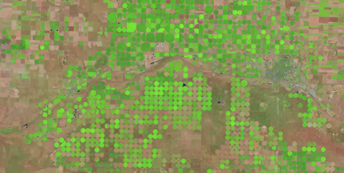 Center-pivot irrigated fields in Southwestern Kansas