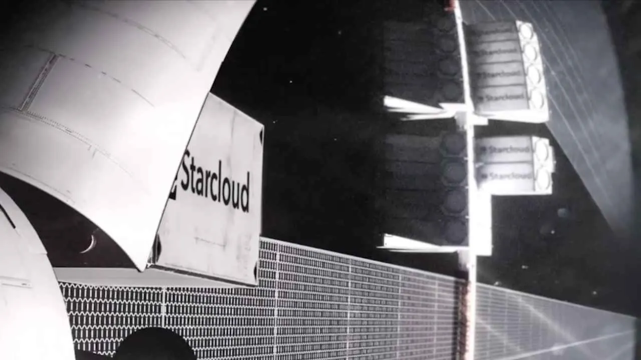 How the deployment of AI satellites could look in orbit (Credit: Starcloud)