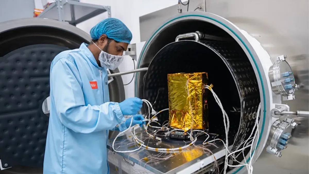 UAE Reveals Asteroid Belt Lander Ahead of 2028 Launch to Mysterious Red Asteroid